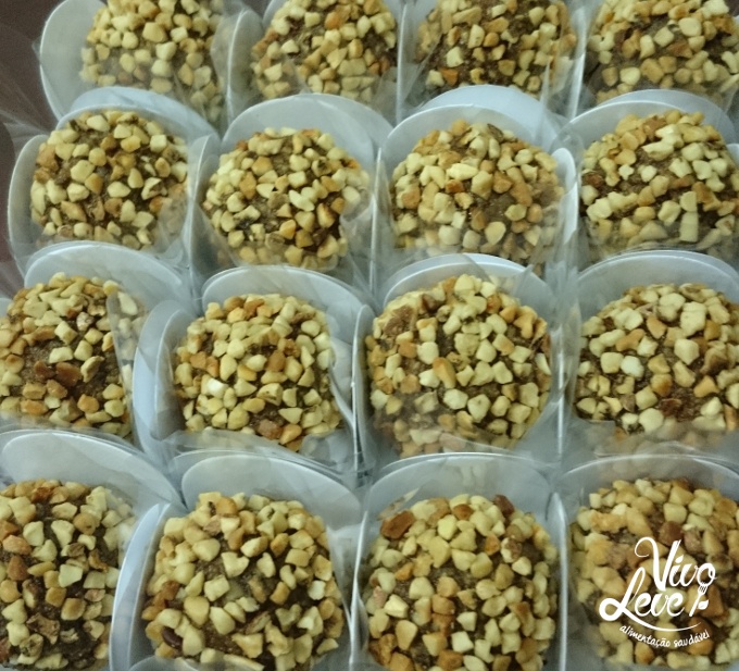 doce uva passa com castanha de caju