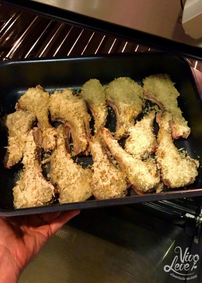 costeleta de cordeiro ao forno