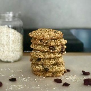 Cookies de aveia com coco, chia, linhaça e gergelim – Um lanche saudável para as crianças e toda a família